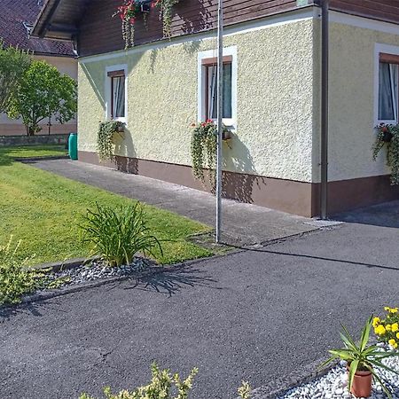 Ruhige Ferienwohnung Loich Zewnętrze zdjęcie